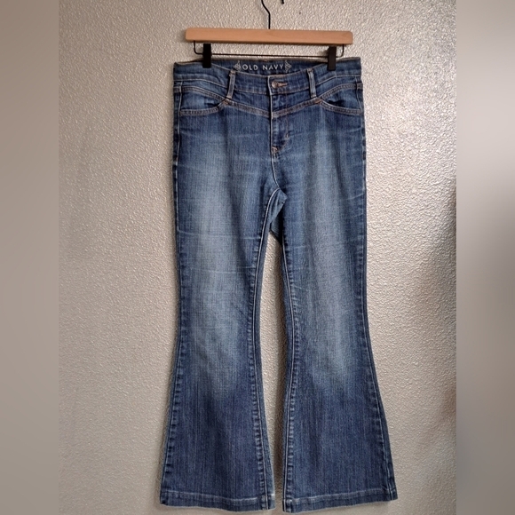 Old Navy Denim - Old Navy Women's Boot Cut Blue Jeans   Size 8